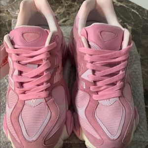 New Balance Pink Sneakers
